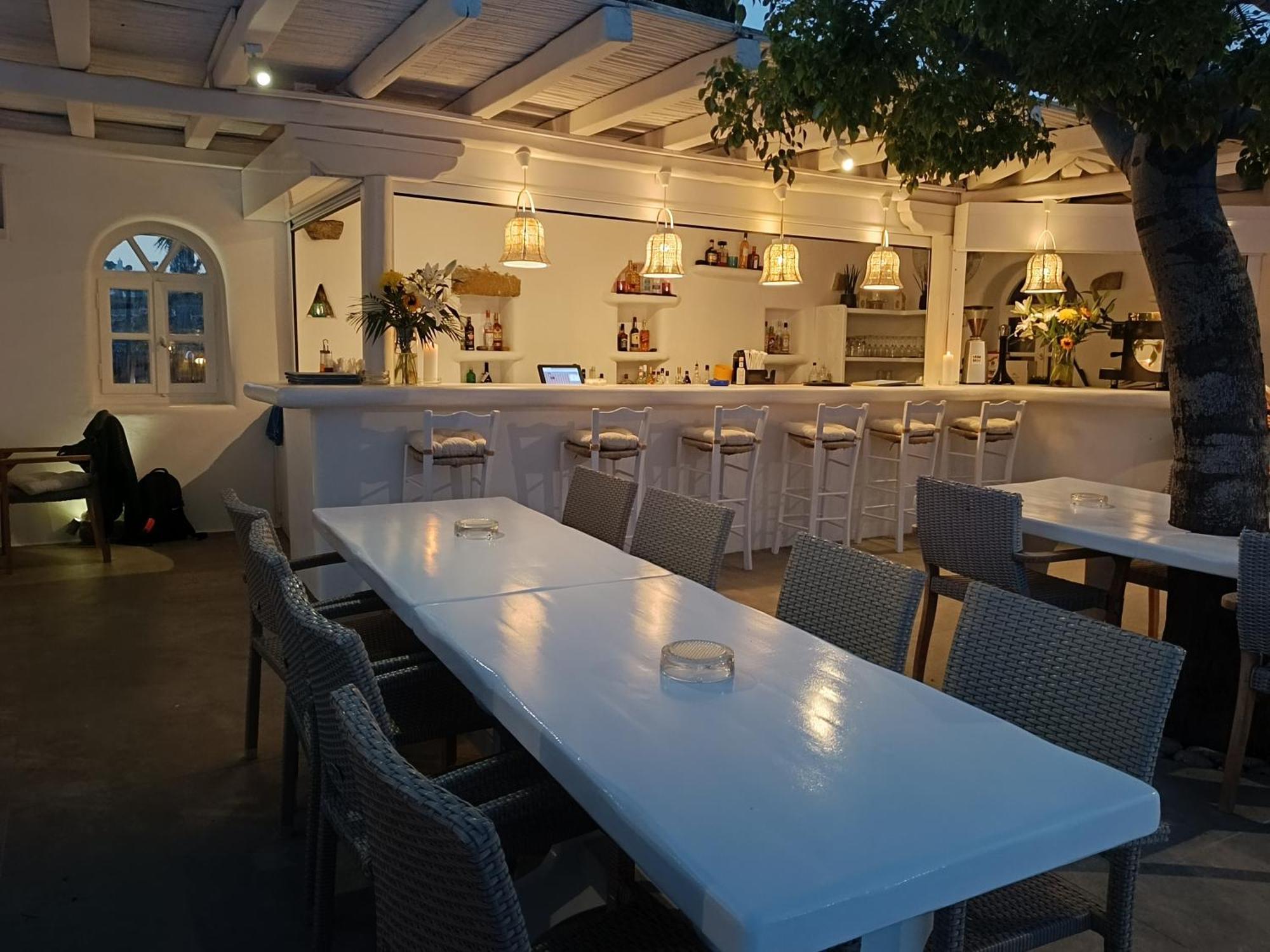 Zephyros Aparthotel Paraga  Luaran gambar